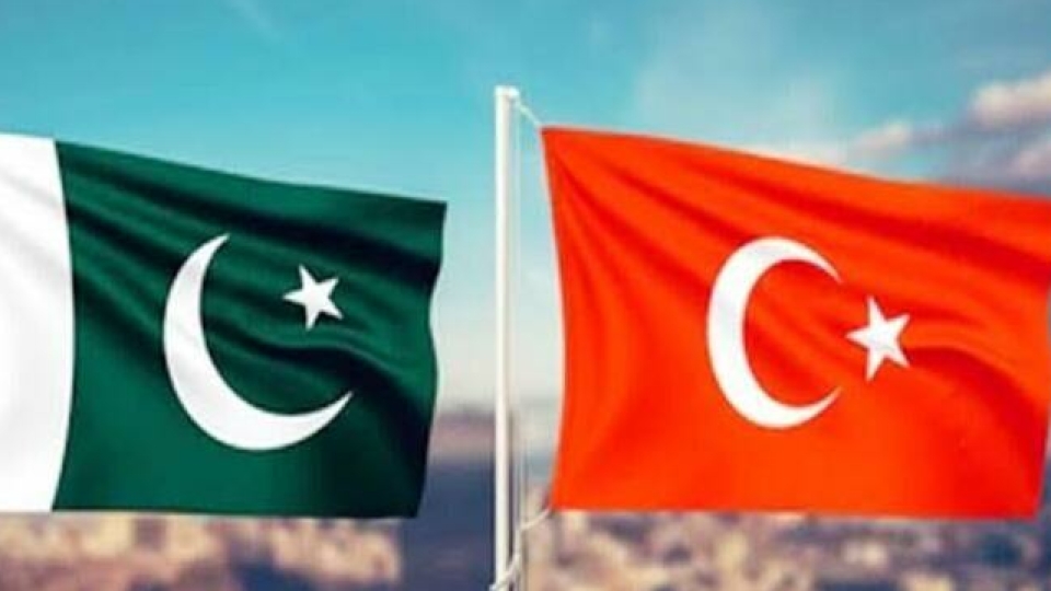 استقبال پاکستان از انحلال پکک
