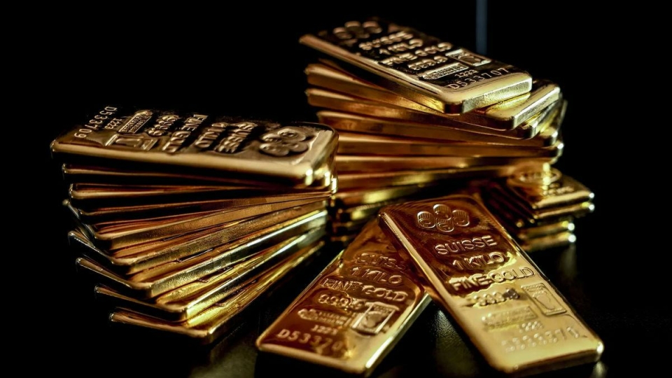 طلای جهانی کاهش یافت