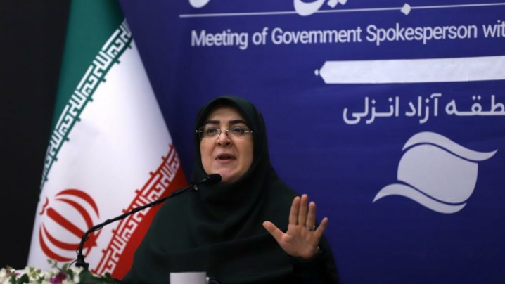 مهاجرانی: دولت صرفهجویی برق را از خودش آغاز کرد/ تایید تلویحی افزایش قیمت اینترنت