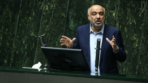 کارت زرد قبلی مجلس به من بر اساس اطلاعات نادرست بود