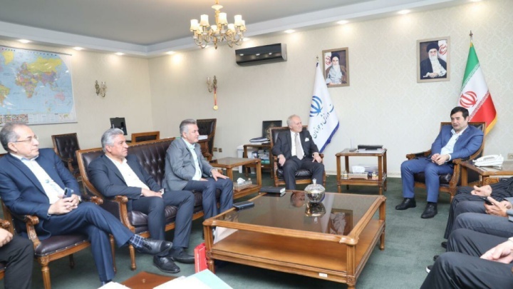 دیدار پیشکسوتان فوتبالی با وزیر ورزش
