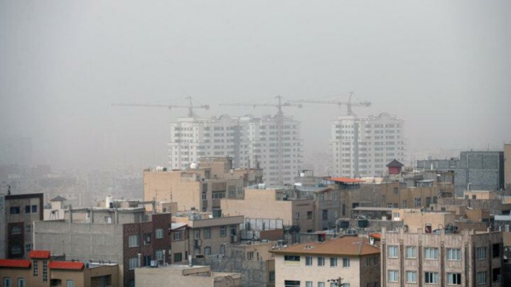 وزش باد شدید در راه پایتخت/تهرانیها مراقب باشند