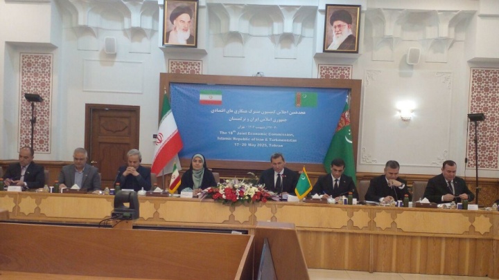 پیشنهاد افزایش تجارت تهران و عشق آباد به ۳ میلیارد دلار تا سال ۲۰۲۸