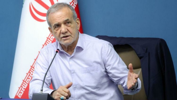 بررسی روند تامین مالی پروژههای برق خورشیدی با حضور رئیسجمهور
