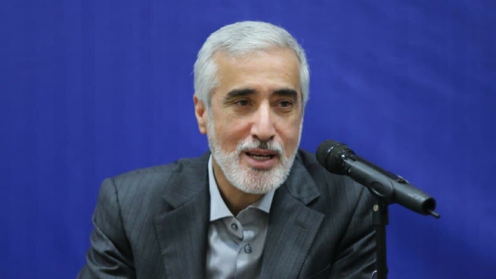 رئیس سازمان غذا و دارو: با بازار سیاه دارو مبارزه میکنیم