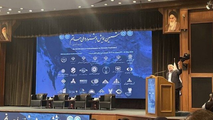 دولت در مسیر احیای اعتماد و رونق تولید حرکت میکند