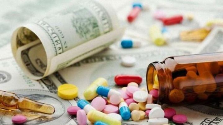 تخصیص نیافتن به موقع ارز دلیل اصلی کمبود دارو