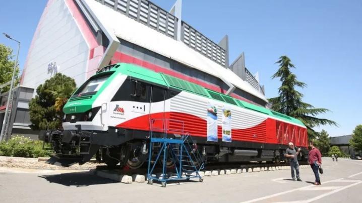 ایران، چهارراه جدید ترانزیت آسیا و اروپا شد