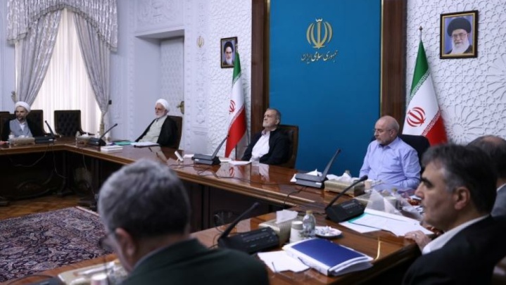 نشست شورایعالی هماهنگی اقتصادی سران سه قوه