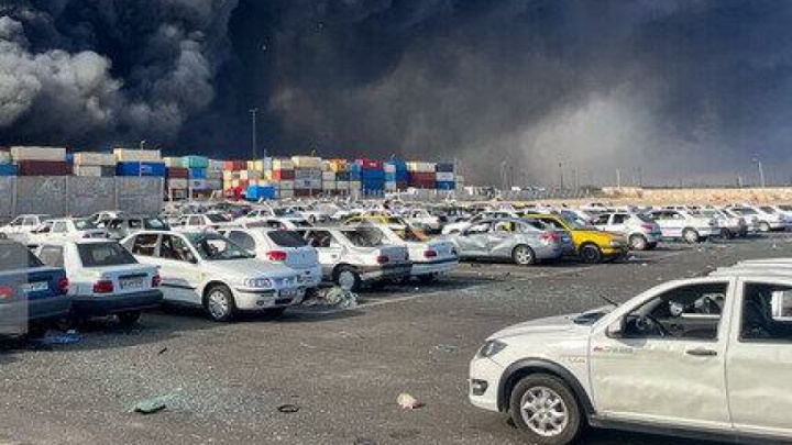 ارزیابی خسارت ۱۵۶۸ خودرو در انفجار بندر شهید رجایی