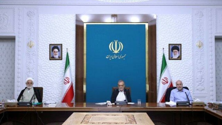 اختصاص یک و نیم میلیارد دلار تسهیلات برای تامین تجهیزات نیروگاههای خورشیدی