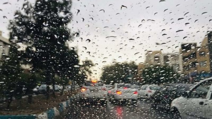 رگبار باران و رعد و برق در تهران و ۱۴ استان دیگر کشور