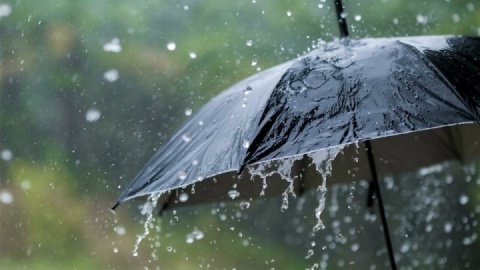رگبار و وزش باد شدید در ۱۶ استان