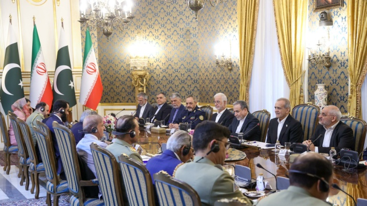 پزشکیان: از برقراری صلح بین پاکستان و هند استقبال میکنیم
