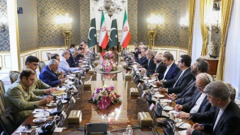 پزشکیان: سطح فعلی مناسبات اقتصادی ایران و پاکستان متناسب با ظرفیت‌های دو کشور نیست