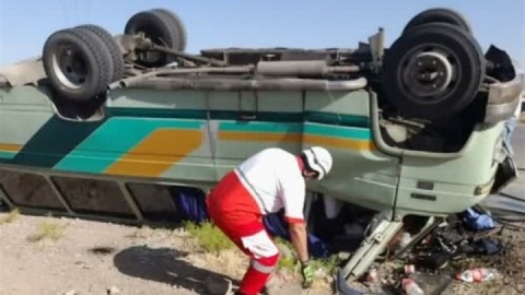مینی بوس کارگران واژگون شد