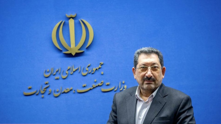 وزیر صنعت: توسعه معدن باید در اولویت کشور قرار گیرد