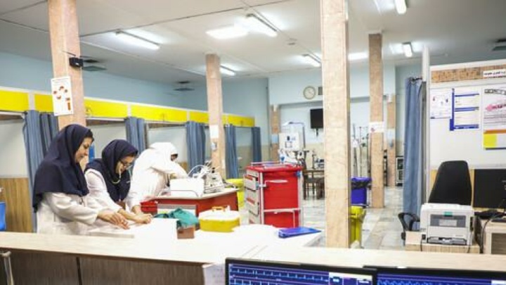 مجوز استخدام ۲۷ هزار نیرو در وزارت بهداشت / ۹۵۰۰ پرستار جدید جذب میشوند