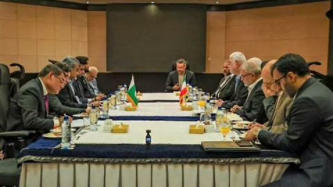 وزیر کشور: گذرگاه‌های مرزی ایران و پاکستان ۲۴ ساعته می‌شود