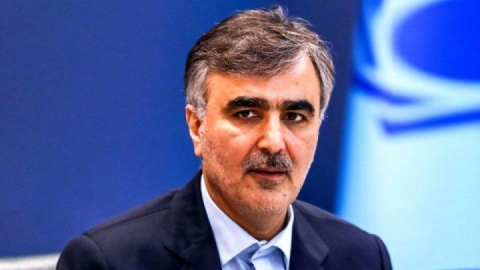 فرزین: ایجاد بانک مشترک بین ایران و عمان در دست بررسی است