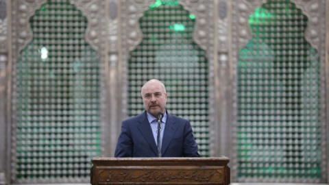 به مکتب امام پایبندیم
