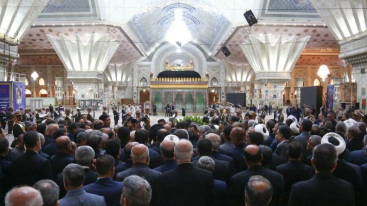 نمایندگان مجلس با آرمانهای انقلاب و امام(ره) تجدید میثاق کردند
