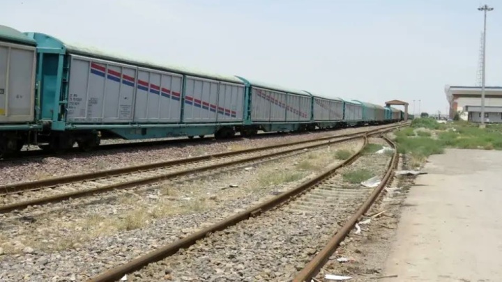 رکوردشکنی ترانزیت ریلی در اینچهبرون/ ۳ میلیون تن کالا در مسیر طلایی شمال شرق