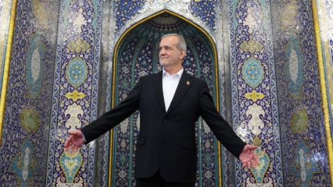 پیام تبریک رئیس جمهور به «ریحانه مبینی» برای کسب مدال طلا در دو‌ و میدانی آسیا