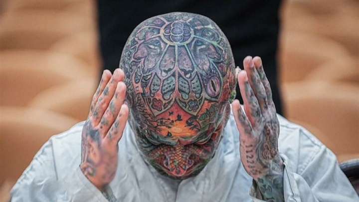 تتلو از مرکز درمانی مرخص شد و‌ به زندان برگشت