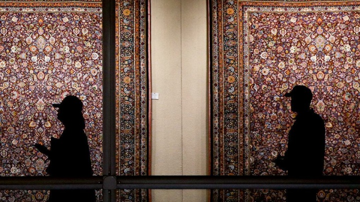 طرح فروش اقساطی فرش دستباف/ به جای طلا و سکه، فرش بخریم