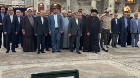 تجدید میثاق وزیر و کارکنان وزارت خارجه با آرمان‌های بنیانگذار انقلاب اسلامی