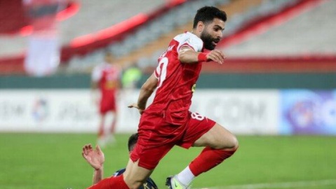 اقدام عجیب بازیکن پرسپولیس بعد از حضور در لیست تمدیدی‌ها