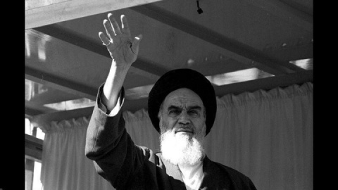 بزرگداشت یاد بنیاگذار جمهوری اسلامی در سفارت‌خانه‌های ایران در جهان
