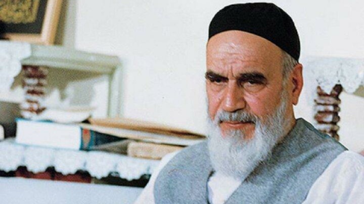 امام(ره) روحانی نوگرای شیعه بودند/ تطبیق احکام با شرایط زمانه از ویژگیهای امام(ره) بود