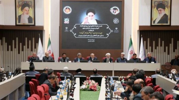پرداخت میلیاردها تومان بدهکاری آموزشوپرورش در دولت چهاردهم/ دفترچه آزمون استخدامی برای جذب ۸۵ هزار نفر در روزهای آینده منتشر میشود