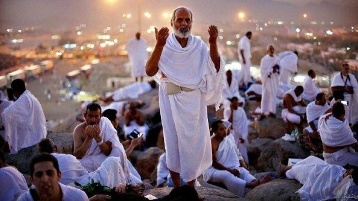 شرط ورود به خانه؛ احرام یا کفن