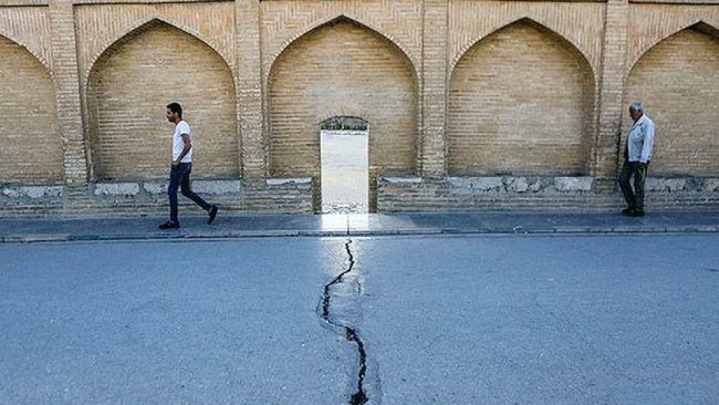 ۴ هزار بنای تاریخی در معرض تهدید فرونشست زمین قرار دارند