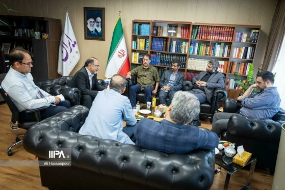 بازدید مسئولان رسانه ای نهاد ریاست جمهوری از روزنامه ایران