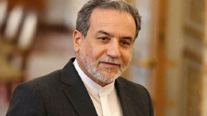فرش ایرانی سفیری از دل فرهنگ و هنر ایران است