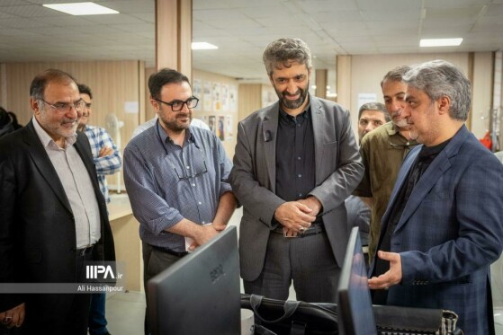 بازدید مسئولان رسانه ای نهاد ریاست جمهوری از روزنامه ایران