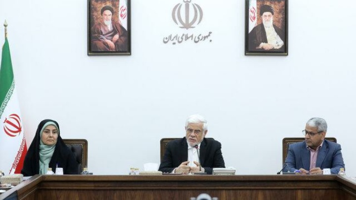عارف: توسعه طرحهای کریدوری منافع بزرگی برای کشور دارد