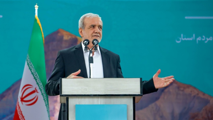 رئیسجمهور: برای حل مشکلات کشور به آمریکا دل نبستهایم