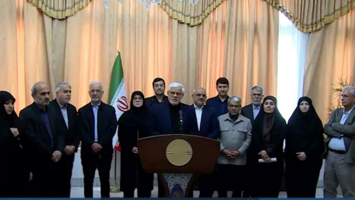 عارف: دولت پشتوانه هرگونه اقدام تنبیهی خواهد بود/ مردم نگران تامین مایحتاج نباشند