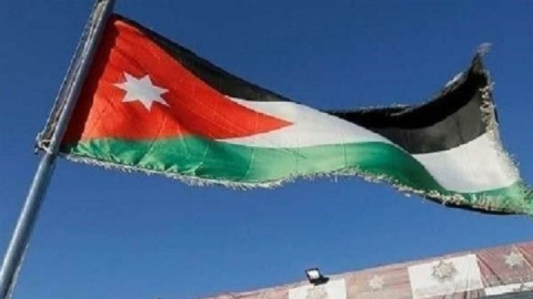 ارتش اردن: موشک‌ها و پهپادهای وارد شده به حریم هوایی کشور را رهگیری کردیم