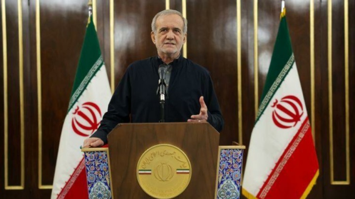 پزشکیان: دشمن را از اقدام احمقانه اش پشیمان می کنیم