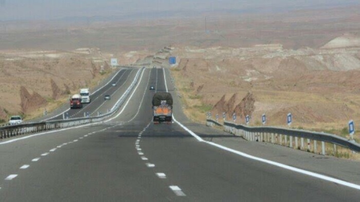 تردد روان در تمامی محورهای مواصلاتی کشور