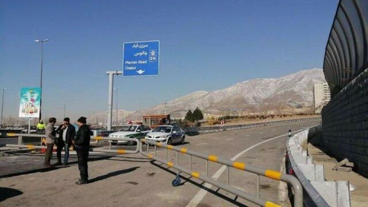 هیچگونه انسدادی در محورهای مواصلاتی نداریم/ آزادراه قم-اصفهان بازگشایی شد