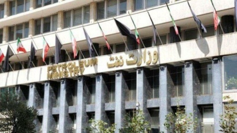 رسانه ها از انتشار اخبار تأییدنشده درباره تأسیسات نفتی خودداری کنند