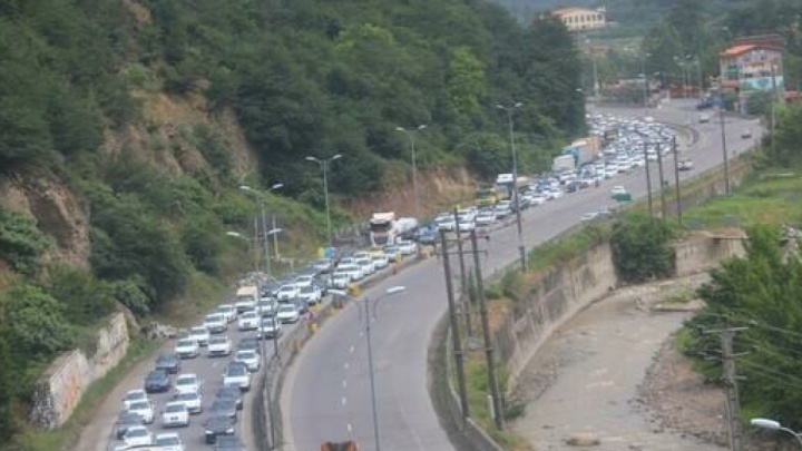ترافیک پرحجم اما روان جادهها