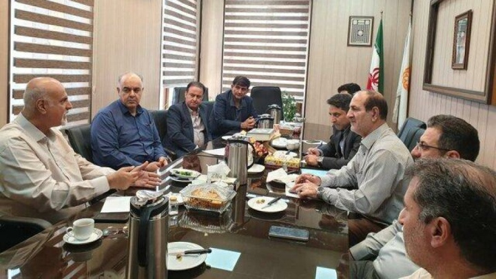 لزوم تهیه مایحتاج ضروری مراکز نگهداری بهزیستی و بنزین آمبولانسهای اورژانس اجتماعی و موبایلونها